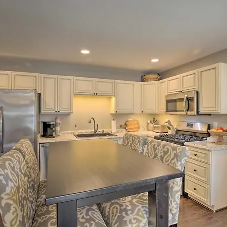 Stylish Pine Plains Home Near Parks And Hiking! Exterior photo