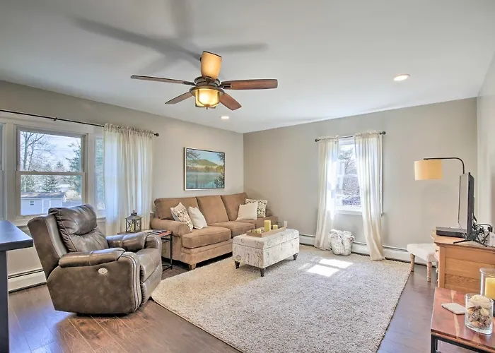Stylish Pine Plains Home Near Parks And Hiking!