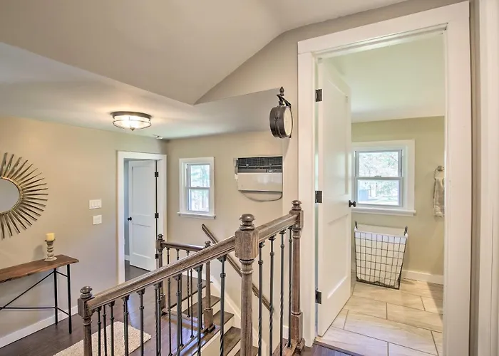 Stylish Pine Plains Home Near Parks And Hiking!