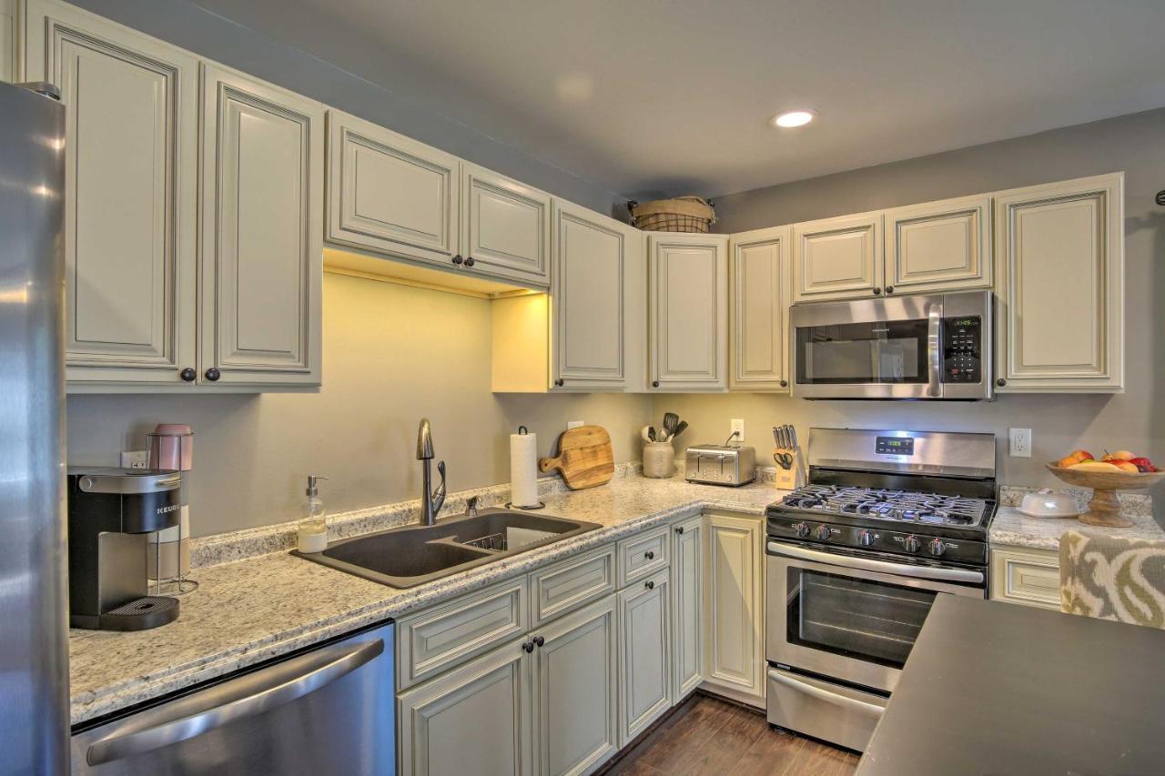 Holiday home Stylish Near Parks And Hiking! *