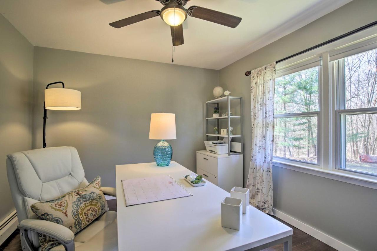 Holiday home Stylish Near Parks And Hiking!